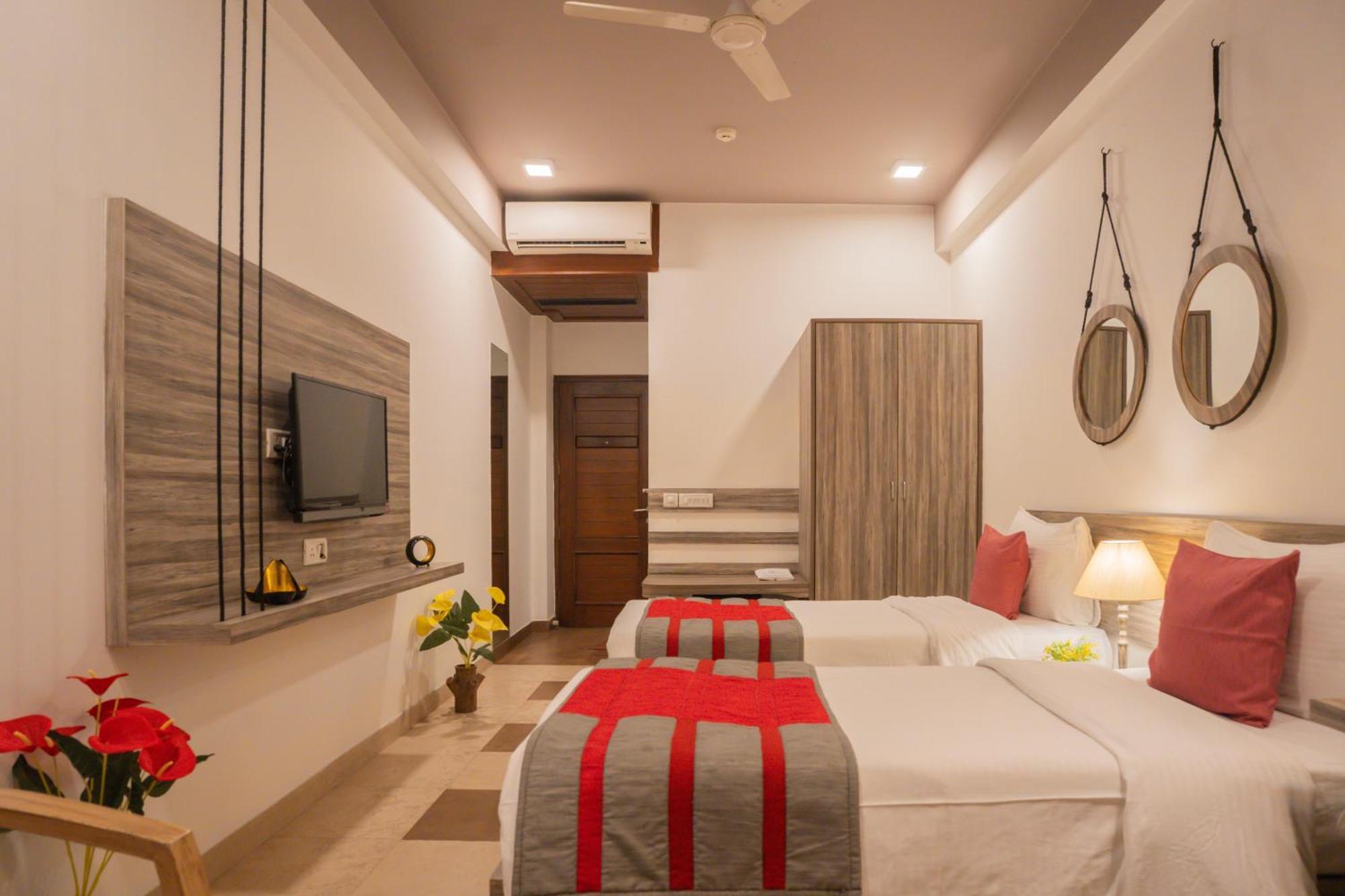 Hotel Ahuja Residency Park Lane Gurgaon Exterior foto
