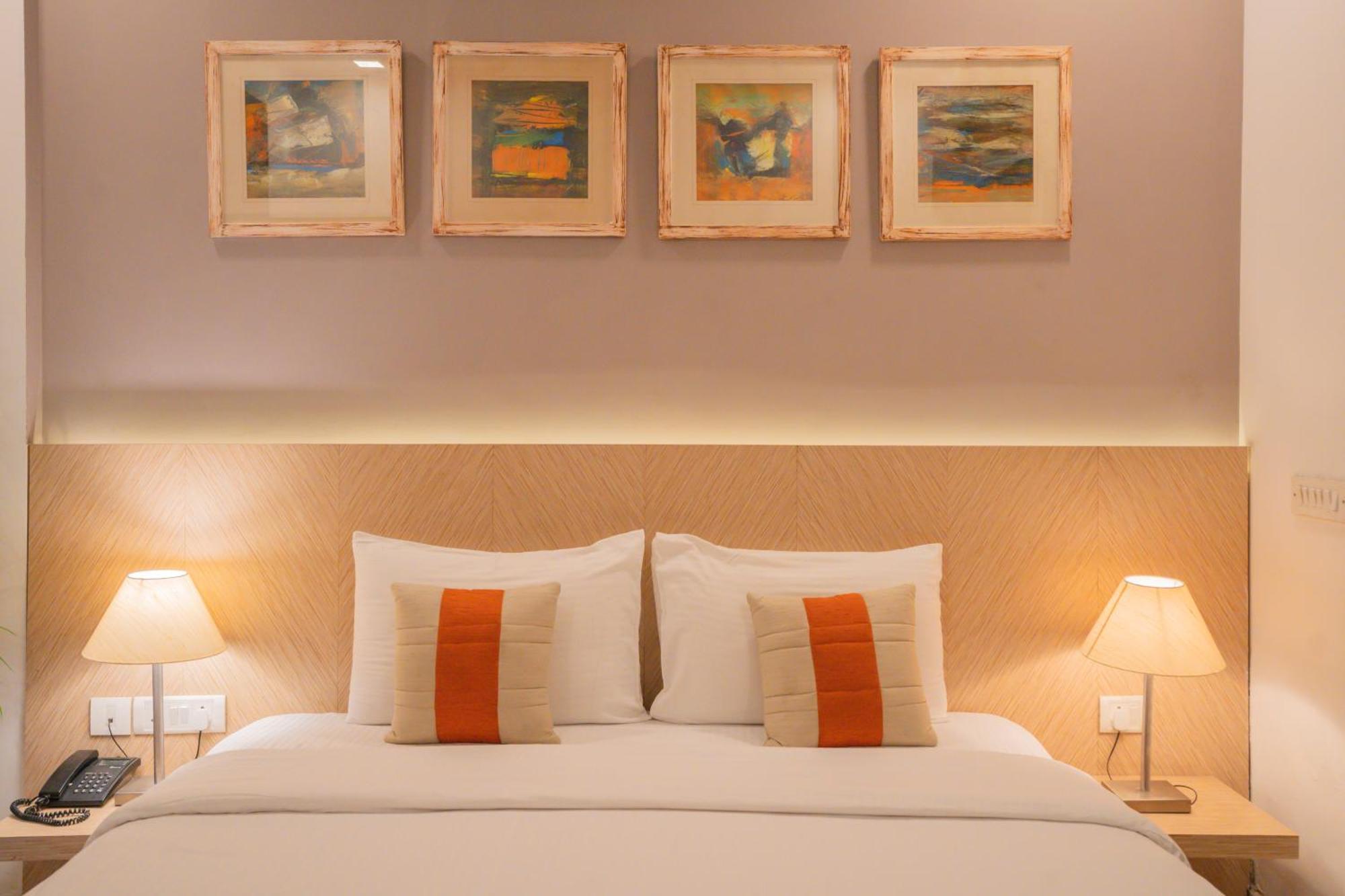Hotel Ahuja Residency Park Lane Gurgaon Exterior foto